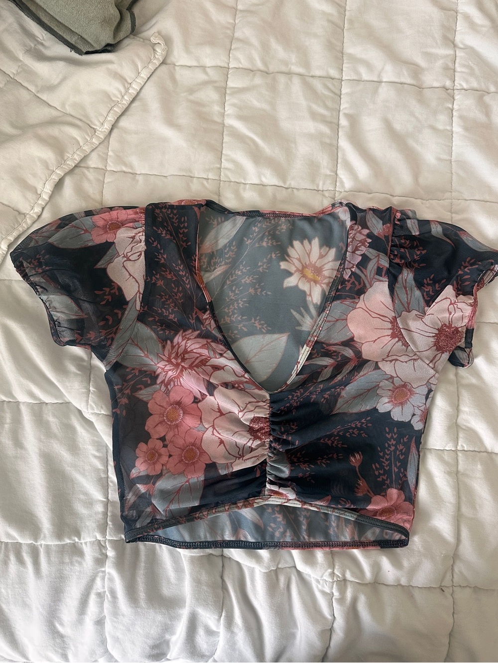 Elevé dancewear mesh floral crop top